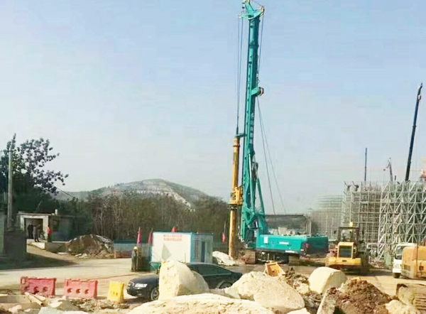 鐵法煤業大強礦旋挖鉆孔樁施工現場